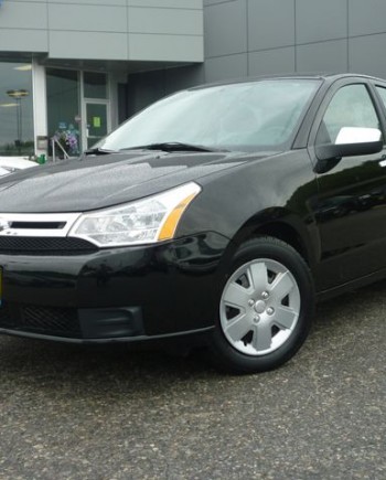 2010-Ford-Focus-1420805-1-sm